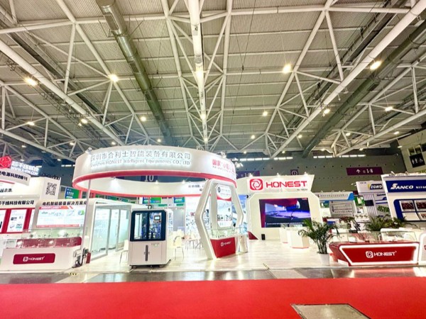 合利士智能裝備在新能源汽車技術(shù)展覽會上熠熠生輝