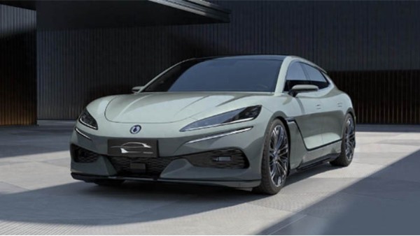 比亞迪騰勢Z9GT電機技術(shù)革新，引領(lǐng)未來出行新風(fēng)尚