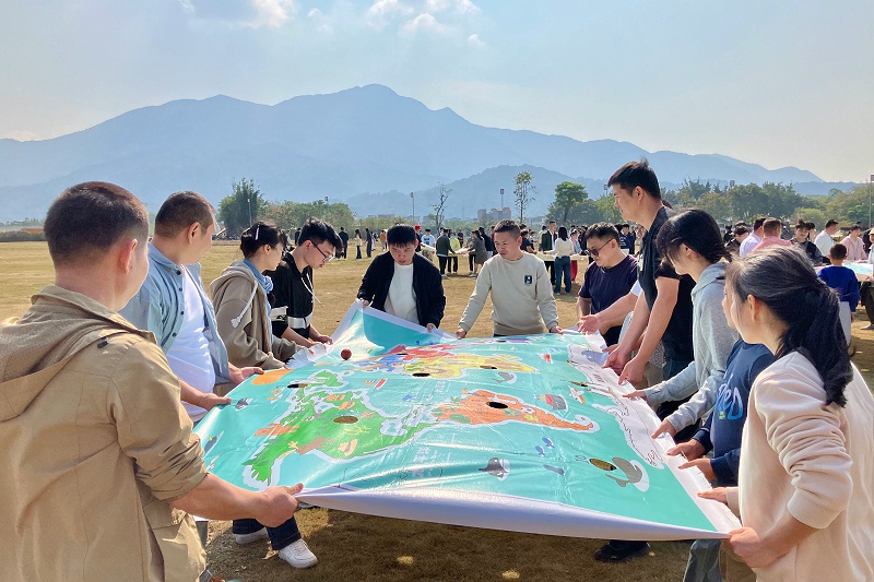 環(huán)游世界球